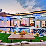 Cavdir 2 Bedroom Secluded With Private Pool Hot Tub