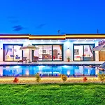 Cavdir 2 Bedroom Secluded With Private Pool Hot Tub