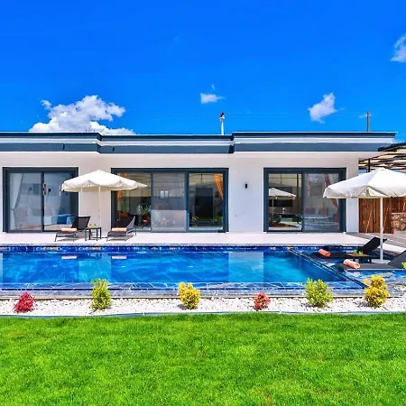 Cavdir 2 Bedroom Secluded With Private Pool Hot Tub Villa