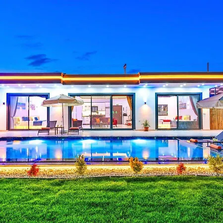Cavdir 2 Bedroom Secluded With Private Pool Hot Tub