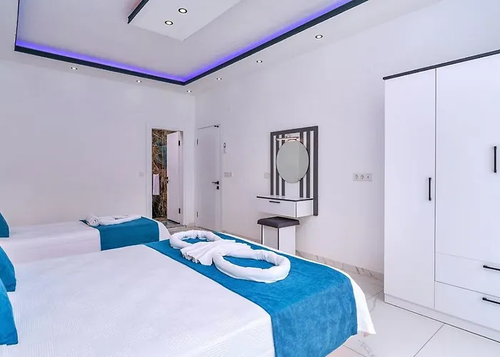 Cavdir 2 Bedroom Secluded With Private Pool Hot Tub Villa