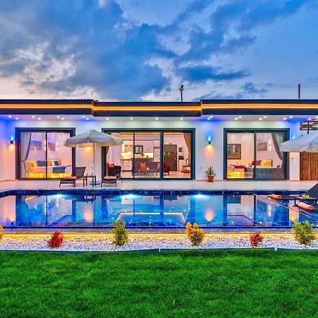 Kalkan 2 Bedroom Secluded Villa Вилла Калкан