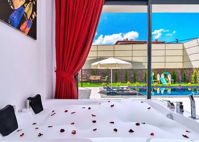 Cavdir 2 Bedroom Secluded With Private Pool Hot Tub Villa